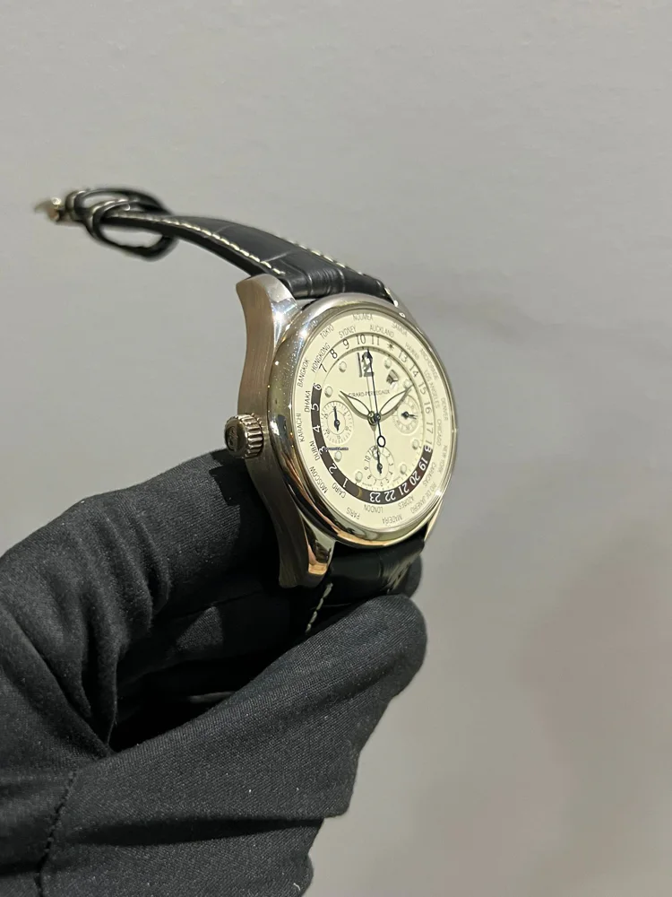 Girard Perregaux WW.TC TRAVELLER CHRONOGRAPH